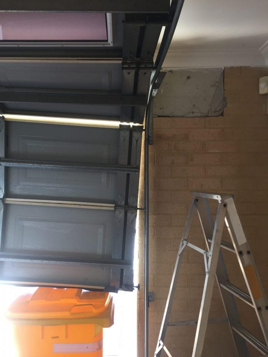 24/7 Emergency Garage Door Repairs &